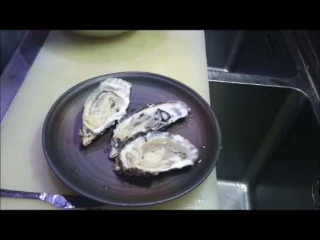 簡単に開けられる 殻付き生牡蠣を家庭で食べよう レシピ 作り方 By Libero279 楽天レシピ