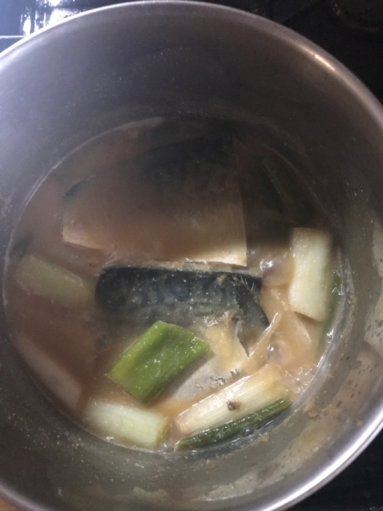 鯖の味噌煮缶を使った簡単美味しい煮物
