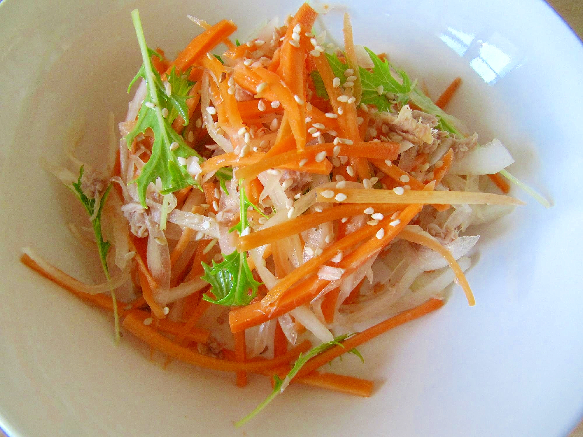 人参消費 人参と玉ねぎとツナの簡単サラダ レシピ 作り方 By ドイツ友 楽天レシピ 人参消費 人参と玉ねぎとツナの簡単サラダ レシピ 作り方 By ドイツ友 楽天レシピ