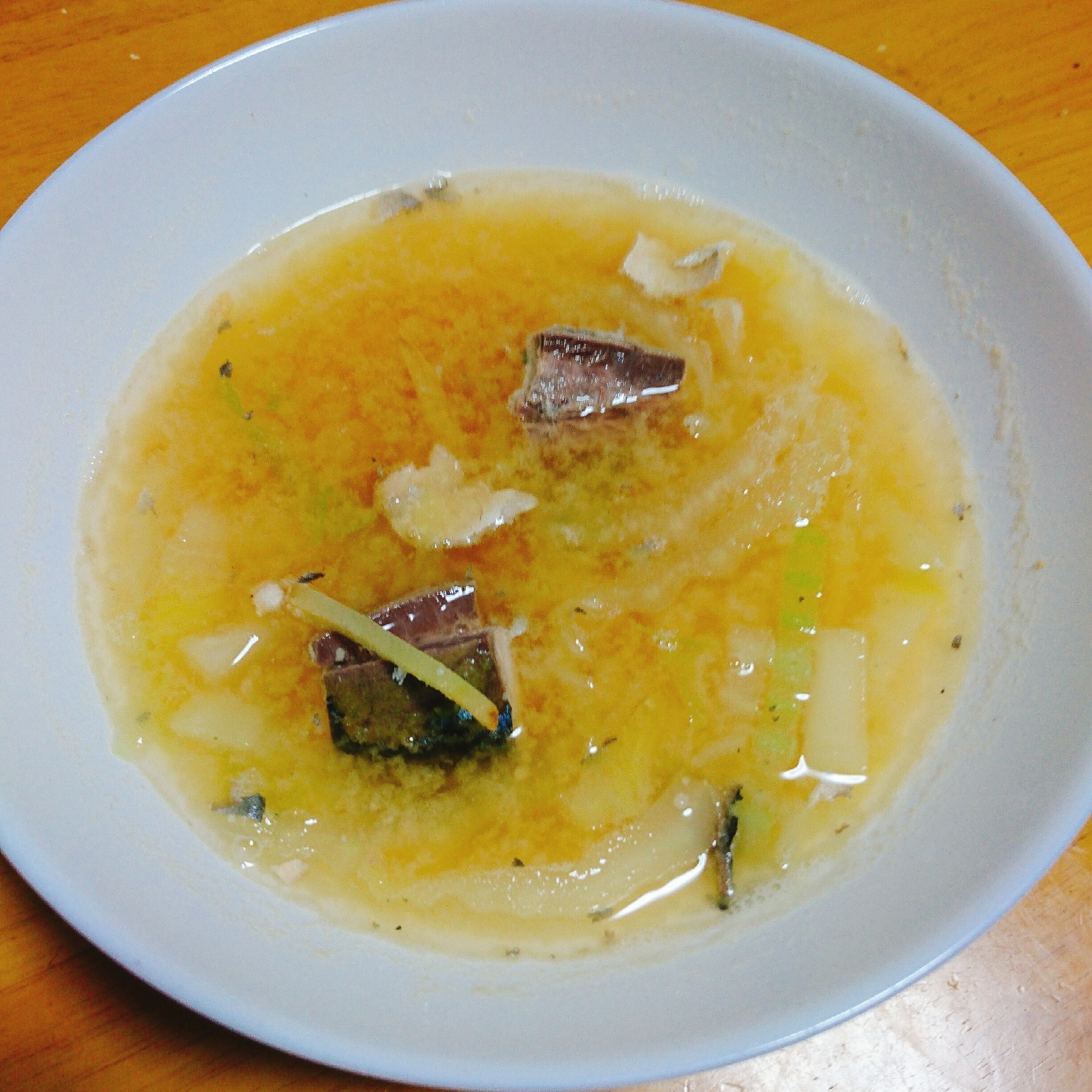白菜とサバの水煮のスープ