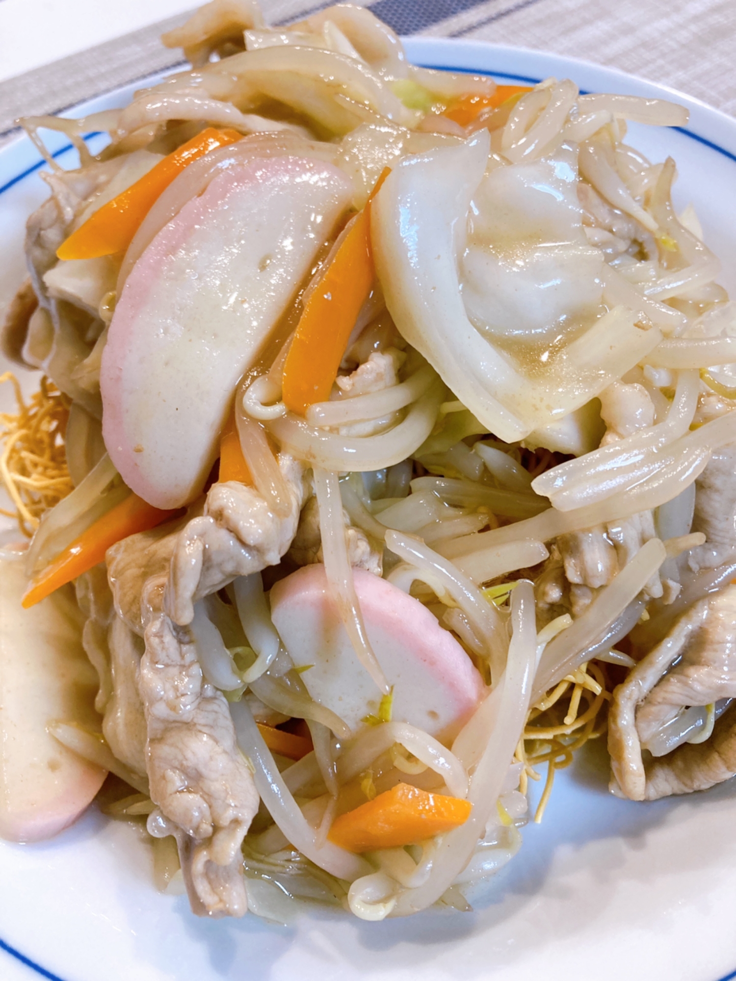 もやしでカサ増し！野菜たっぷり皿うどん♡