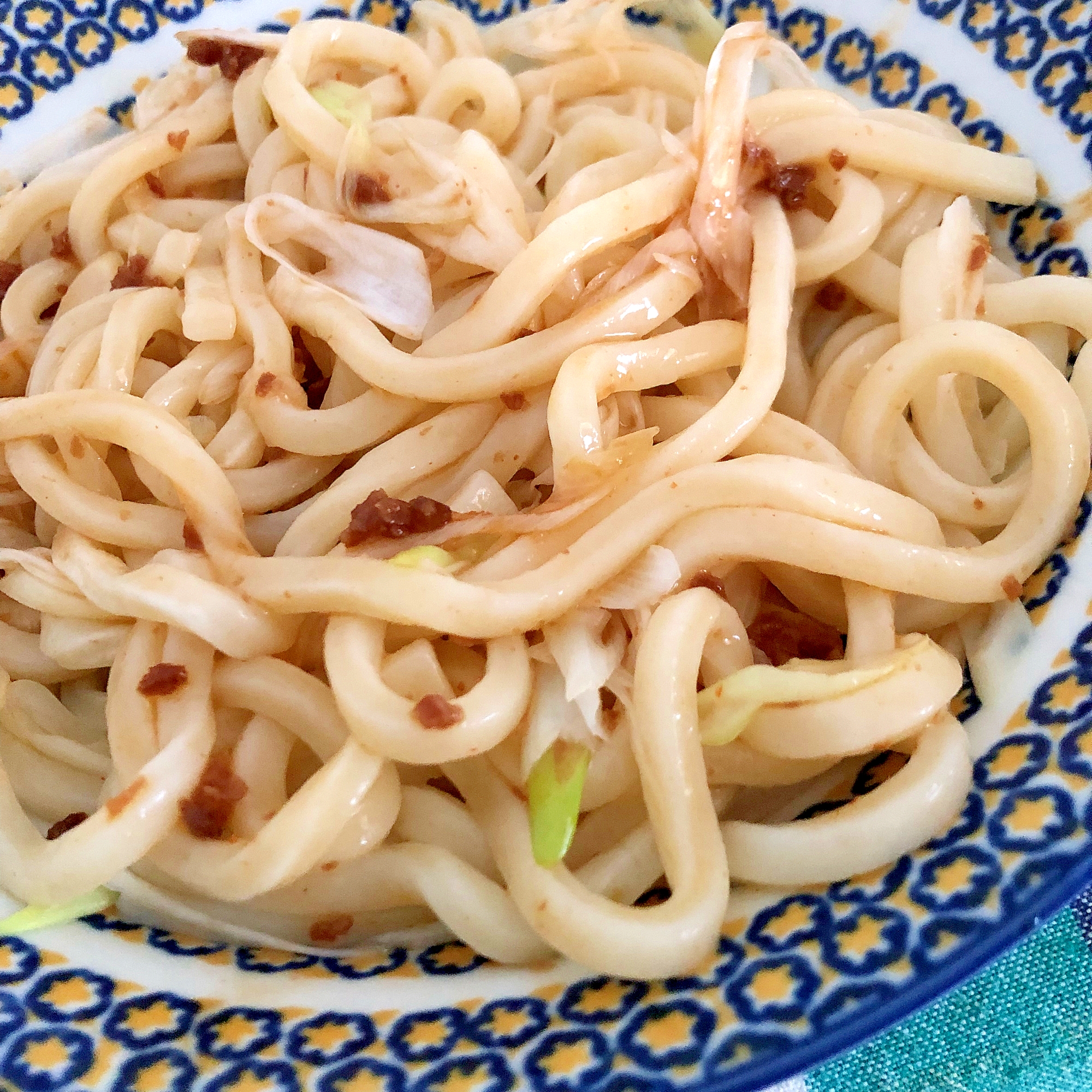 簡単に！ジャージャー麺風の混ぜうどん☆彡