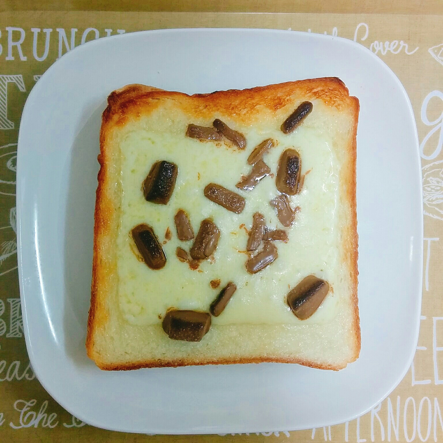 朝食☆チーズとチョコのトースト