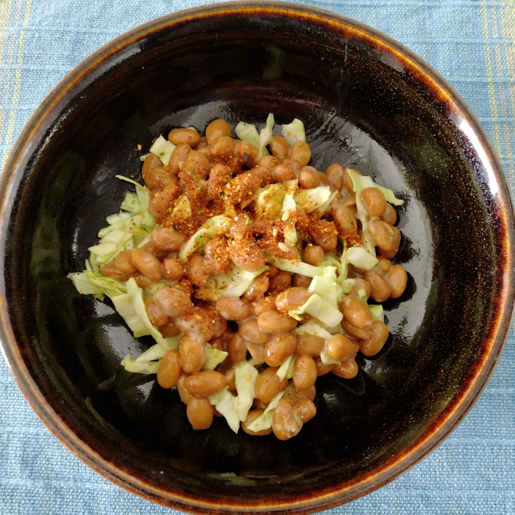 ピリ辛！キャベツと納豆のサラダ