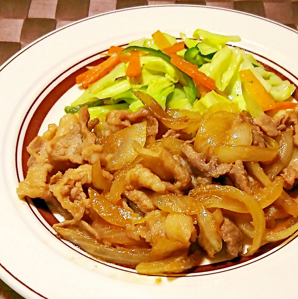 豚の生姜焼きとミニ野菜炒めのセット