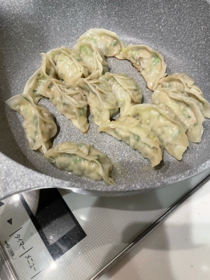 保存版★冷凍餃子の上手な焼き方