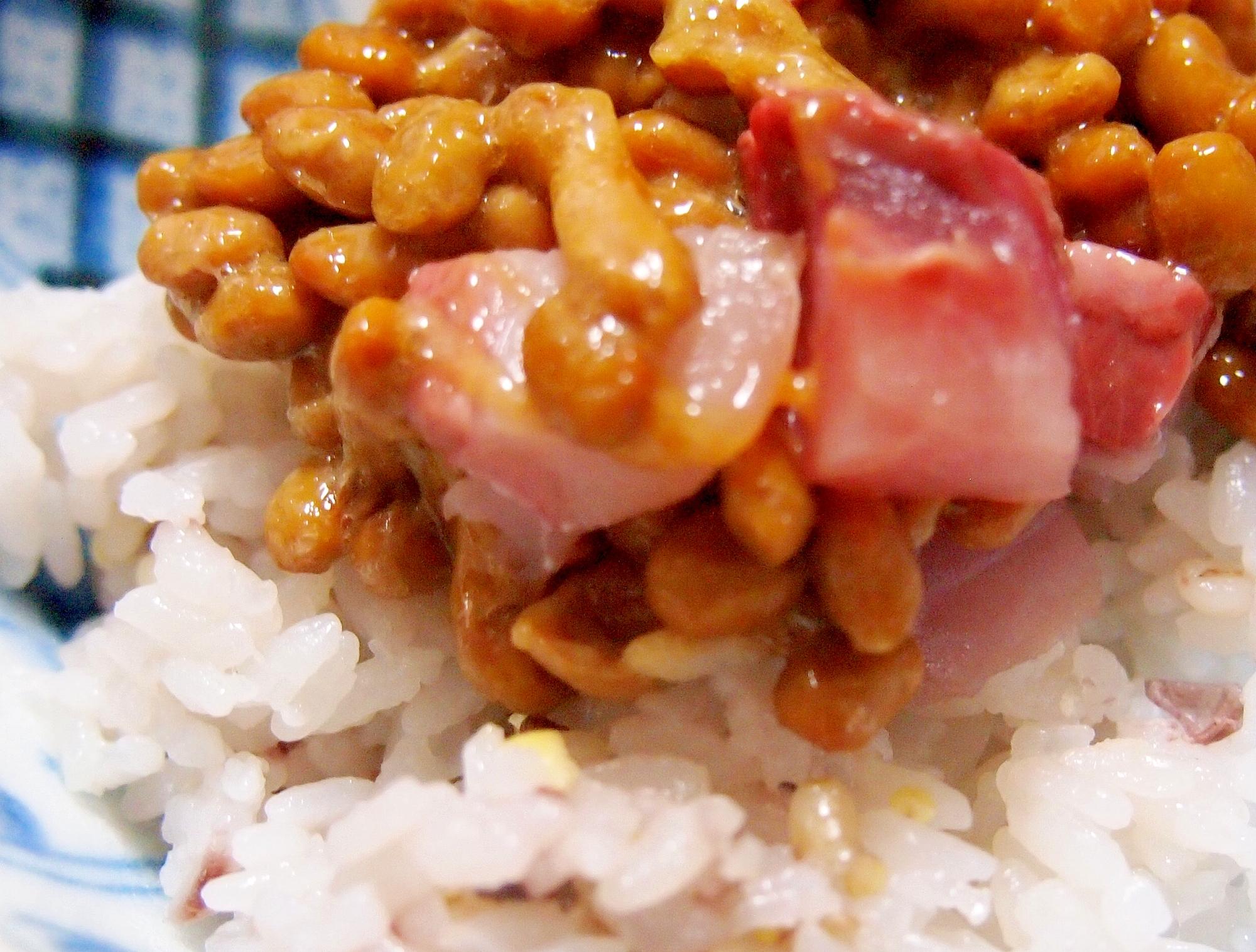 雑穀ごはんで♪ぶりと納豆のねばっと丼