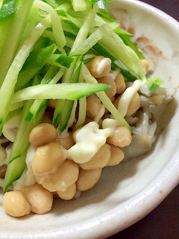 大豆と舞茸のマヨポンサラダ