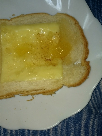 チーズに蜂蜜シナモン✨美味しかったです✨リピにポチ✨✨ありがとうございます(*^o^)／＼(^-^*)