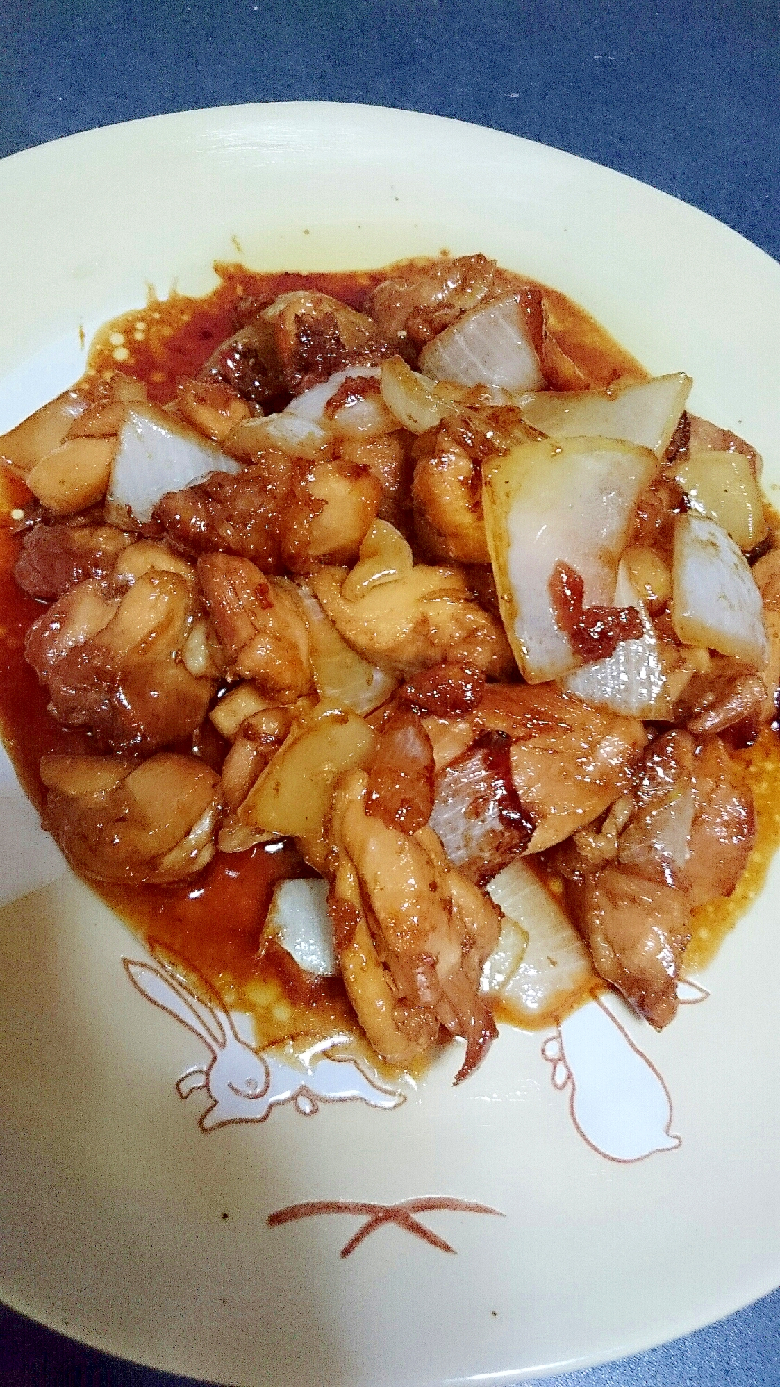 ビールもご飯も進む☆鶏肉と玉ねぎの焼き鳥