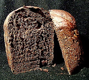 黒蜜糖ショウガココアパン　1斤