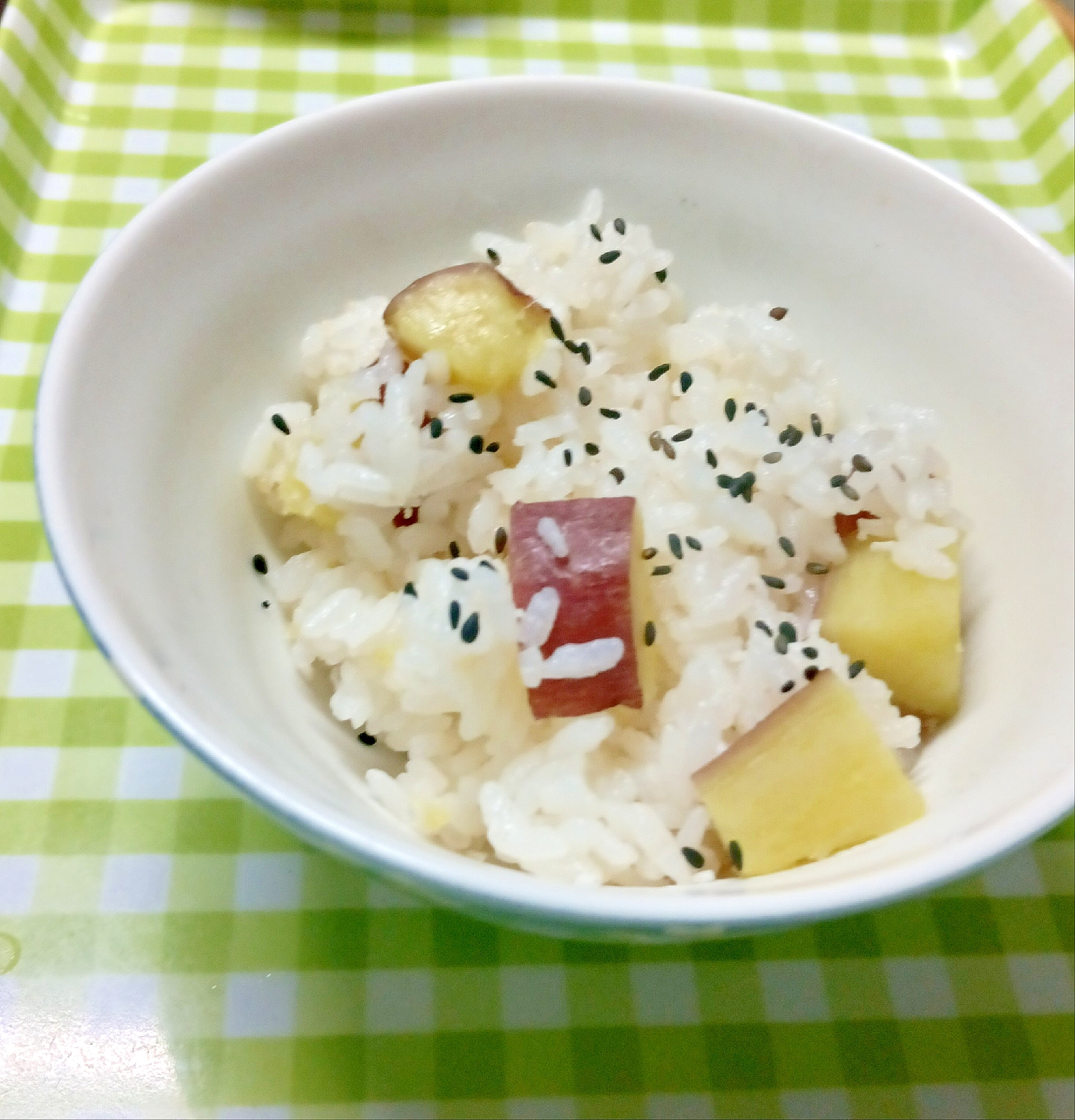 白だしで簡単☆さつまいもご飯