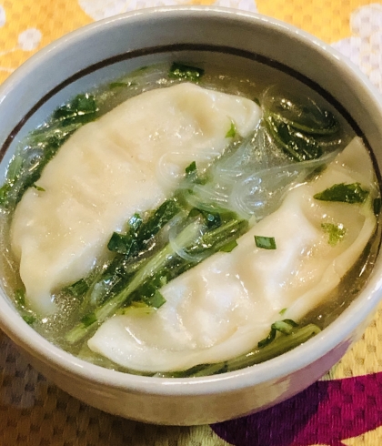 ねぎ、春雨たっぷり～餃子スープ