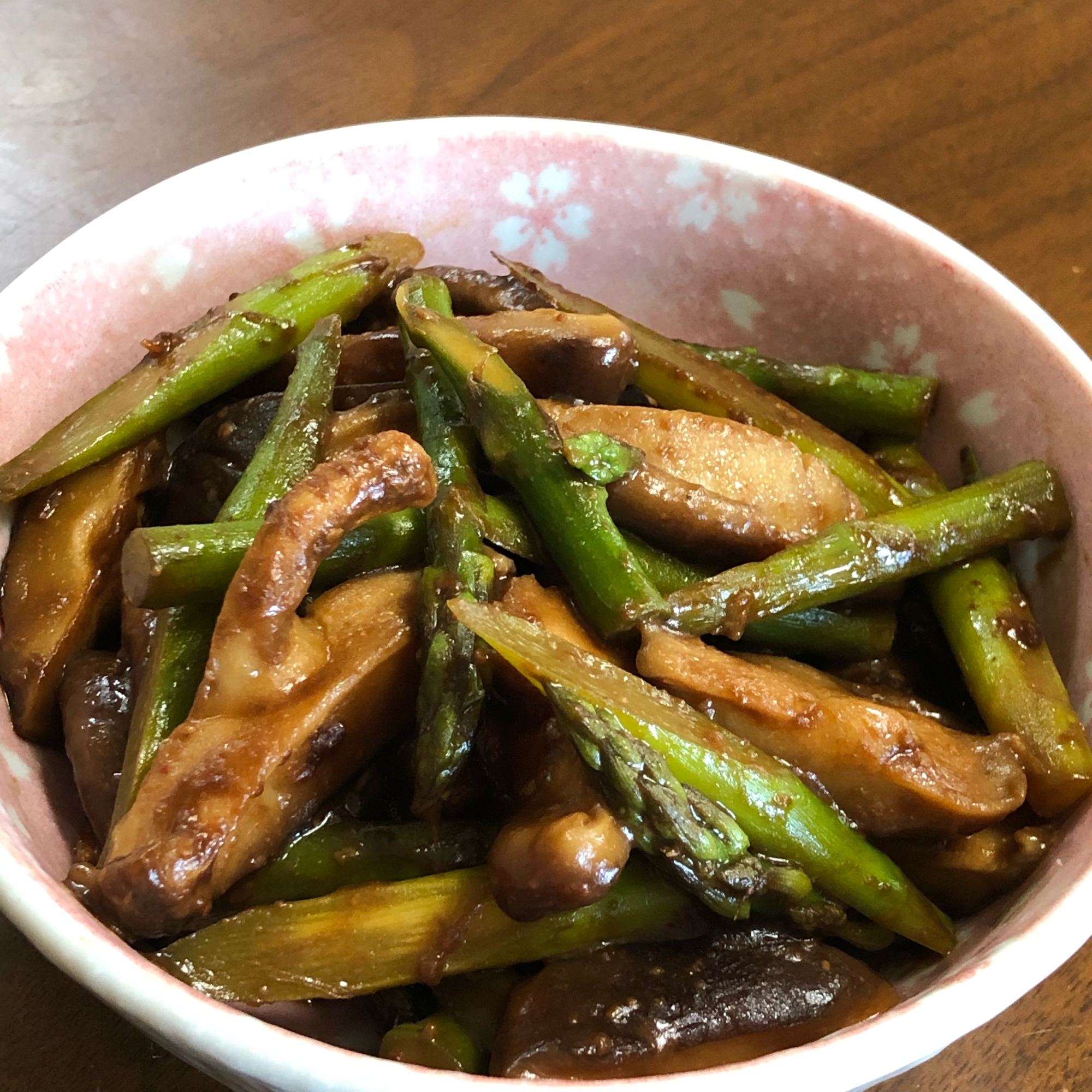 アスパラと椎茸の味噌炒め