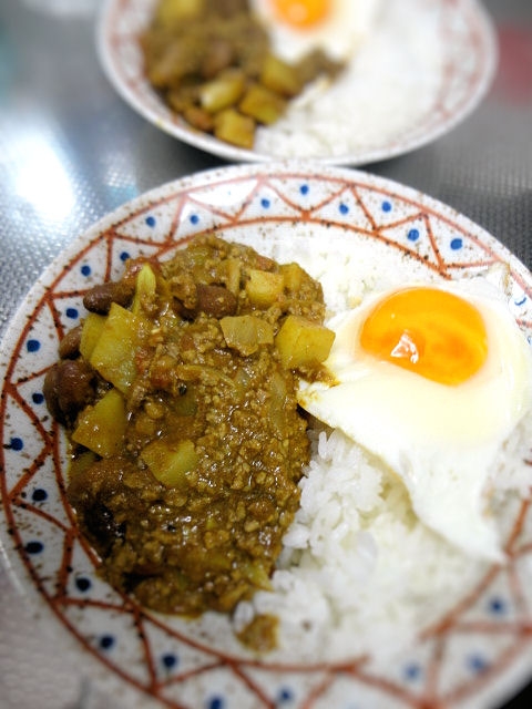 金時豆とじゃが芋とひき肉のカレー