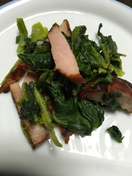ほうれん草と焼き豚炒め