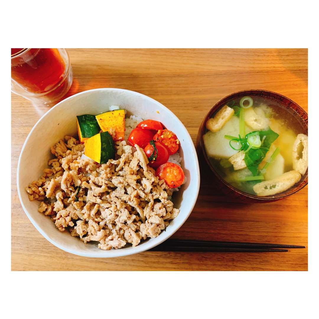 焼き野菜のそぼろ丼