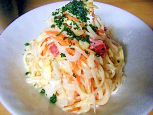 もみ野菜のパスタサラダ