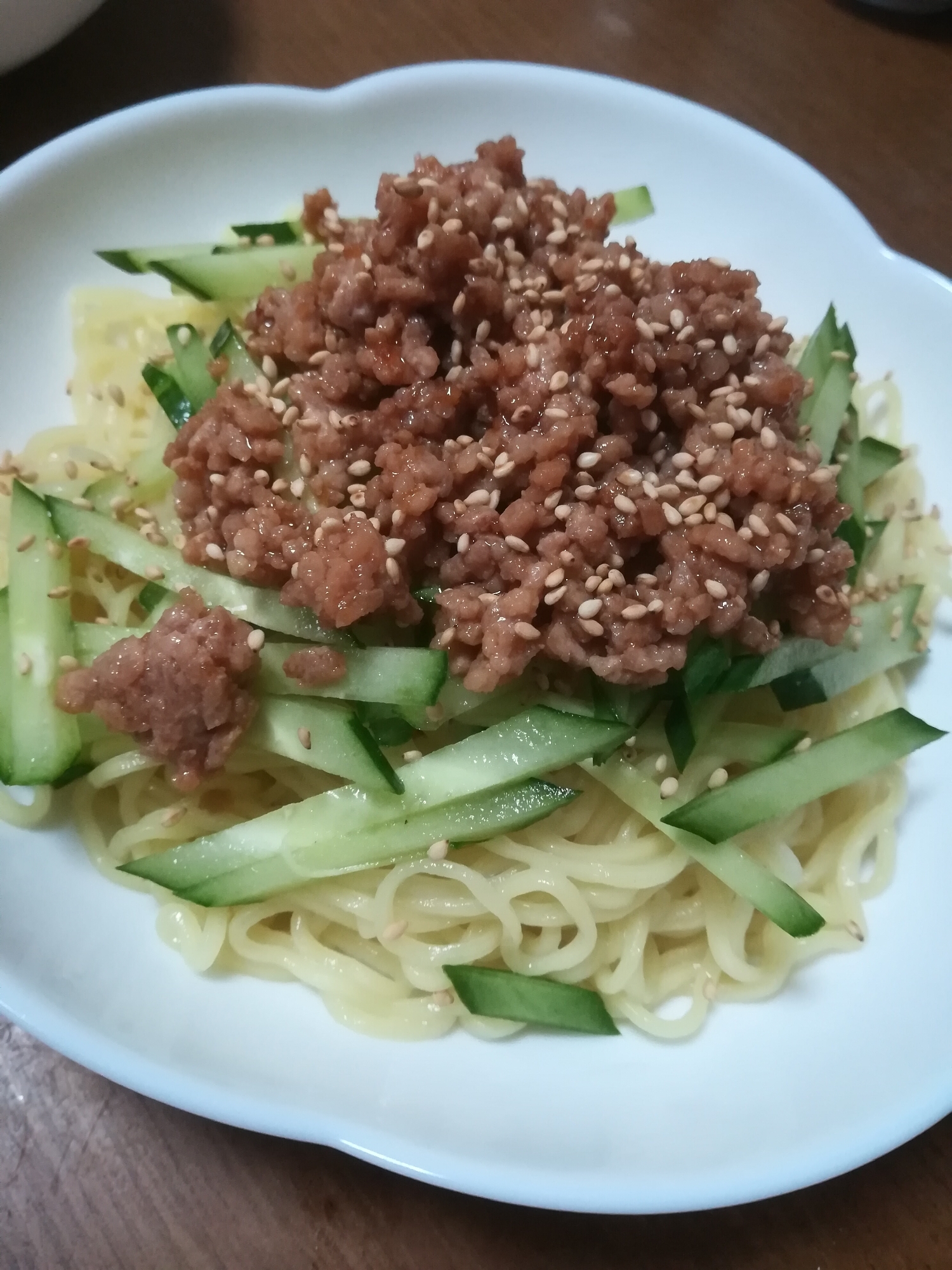 簡単 冷やし担々麺 市販の冷やし中華アレンジ レシピ 作り方 By カレーぱんだ 楽天レシピ