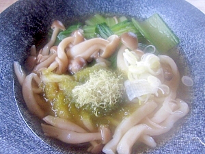 とろろ昆布としめじのヘルシーうどん