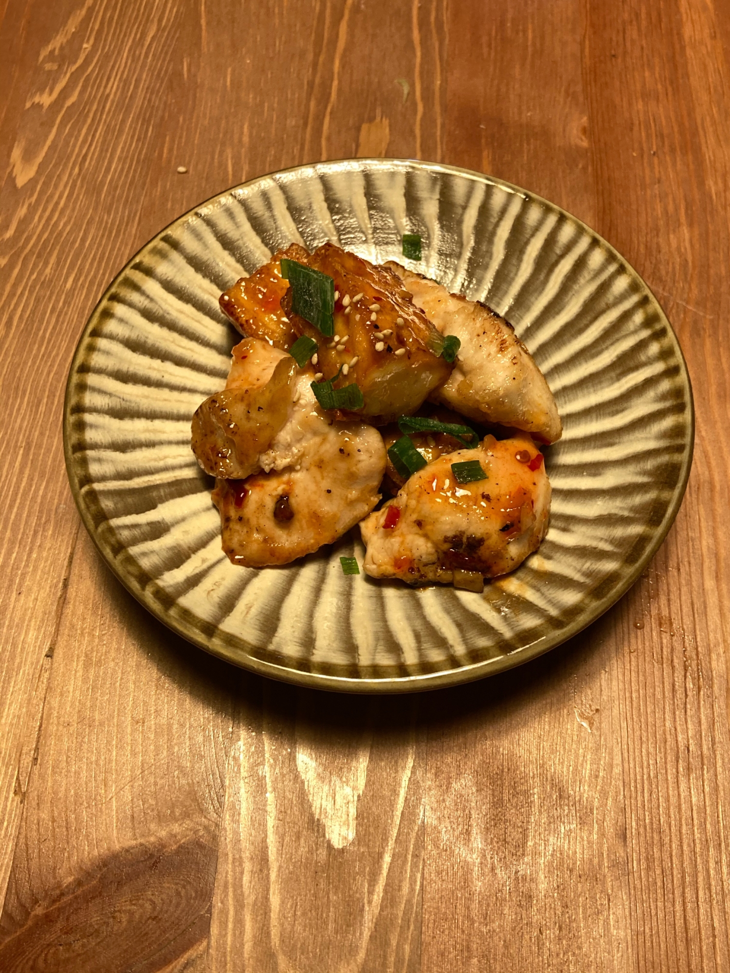 鶏肉と厚揚げのチリソース炒め