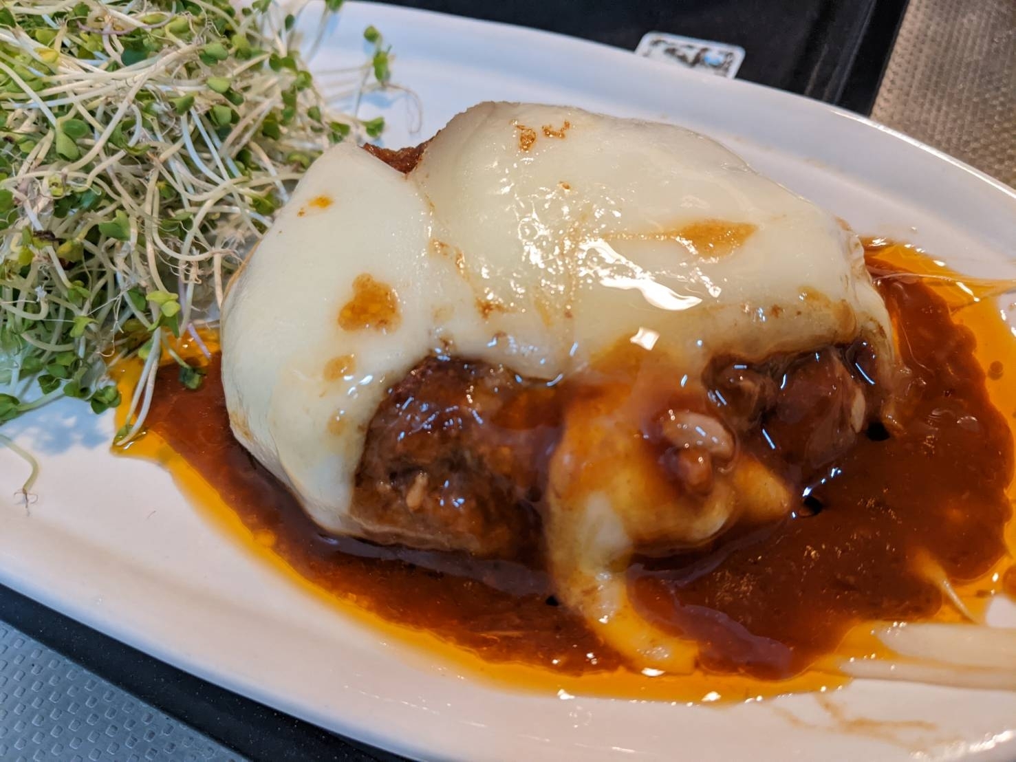 レンチン 煮込み風デミハンバーグ レシピ 作り方 By Mekashiya 楽天レシピ