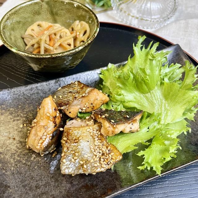 鮭ゴマ照り焼き