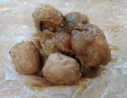 【離乳食】鶏団子＆キャベツの味噌煮