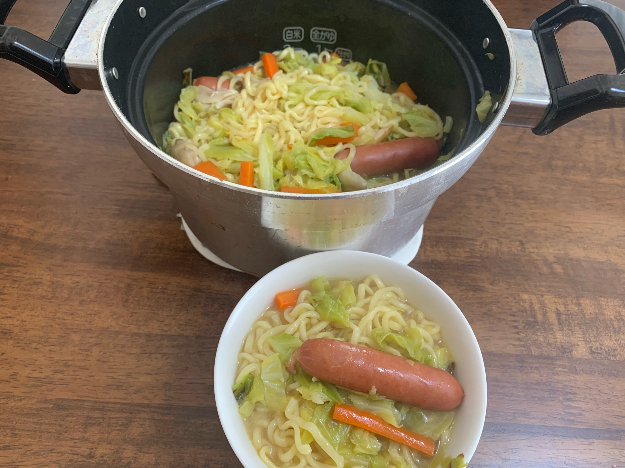 冷蔵庫の在庫を一掃♪煮込みラーメン