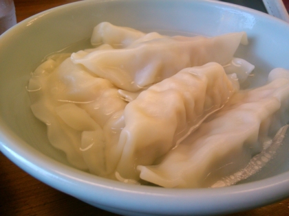 お酒も進む⭐水餃子のピリ辛煮