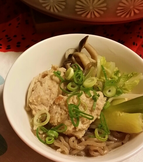 寄せ鍋の主役に☆鶏肉だんご