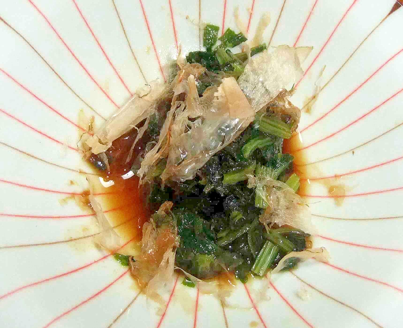 セロリの葉の佃煮風おかか添え