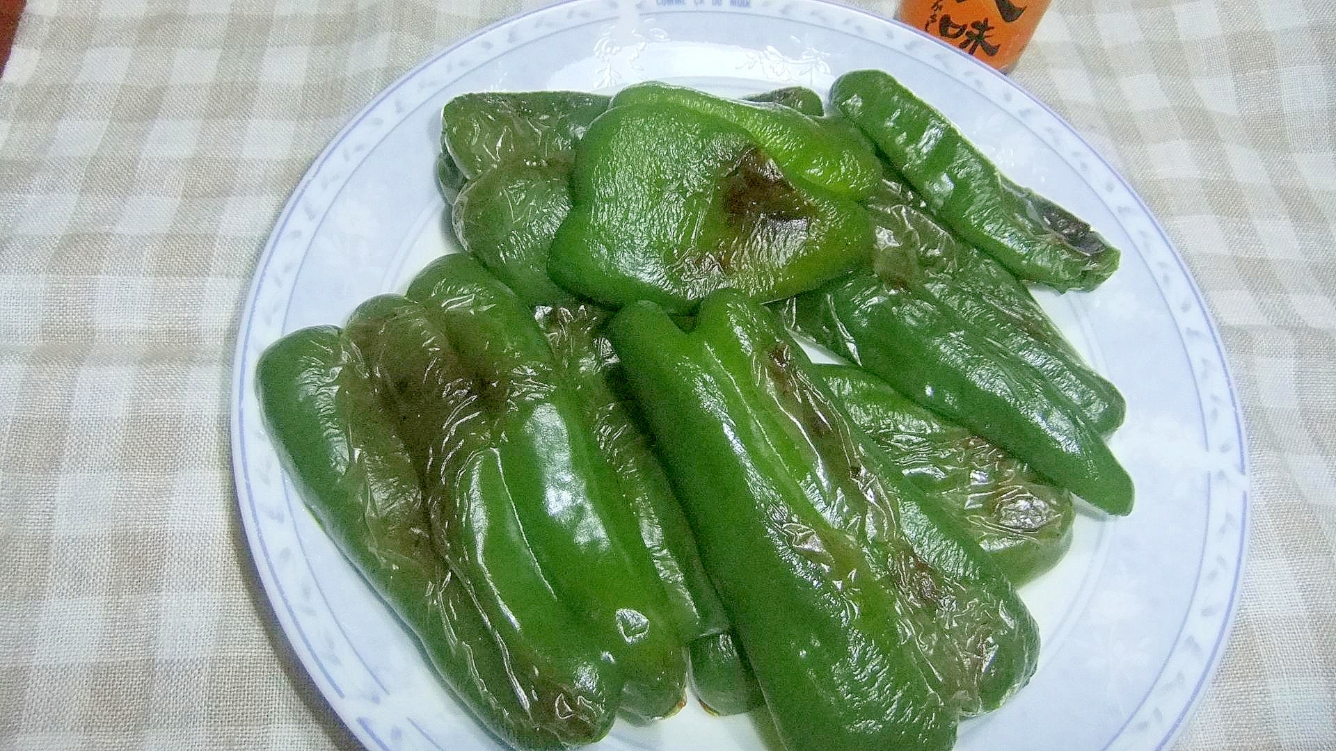 焼ピーマンの生姜醤油