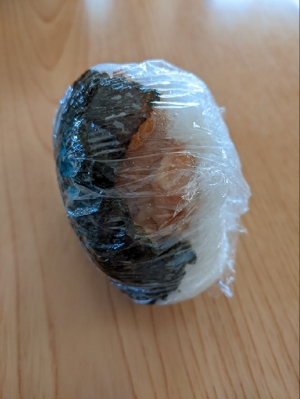 から揚げレタスのおにぎり