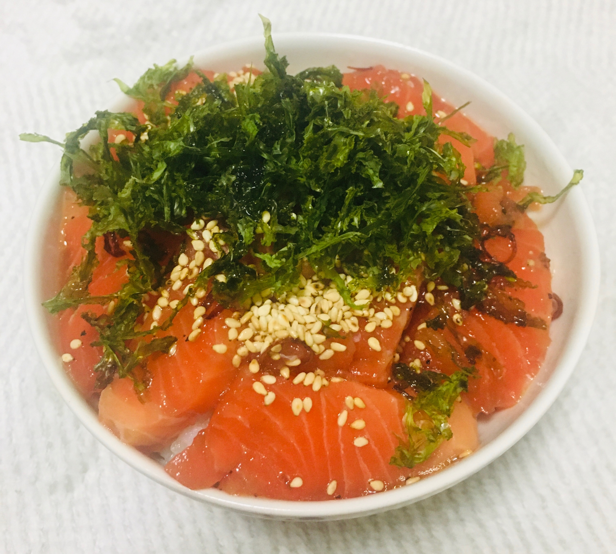 ★簡単で美味しい★ サーモン丼