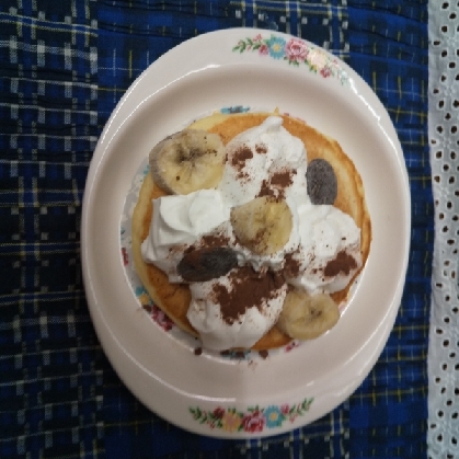 バレンタインに♡いちごのチョコ風パンケーキ