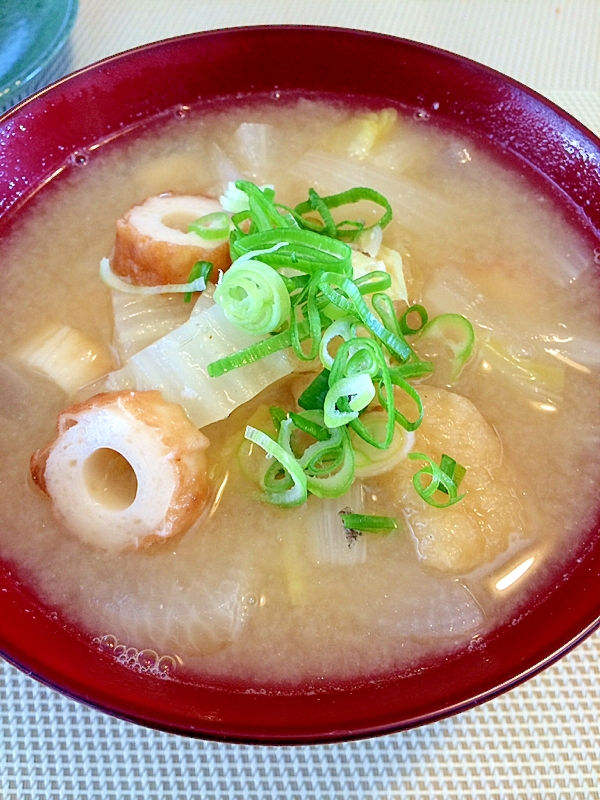 ちくわと白菜のお味噌汁