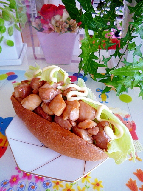 照り焼きチキンのドックサンド♪