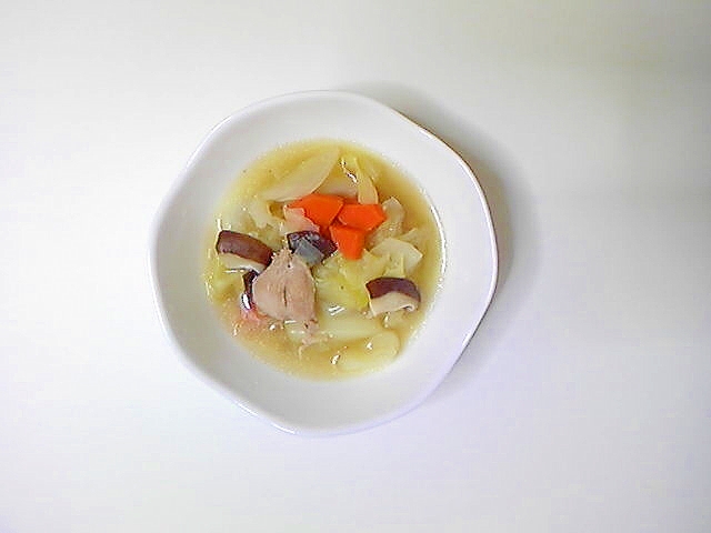 野菜の洋風スープ