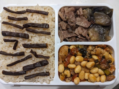 ポークビーンズ╰(*´︶`*)╯♡