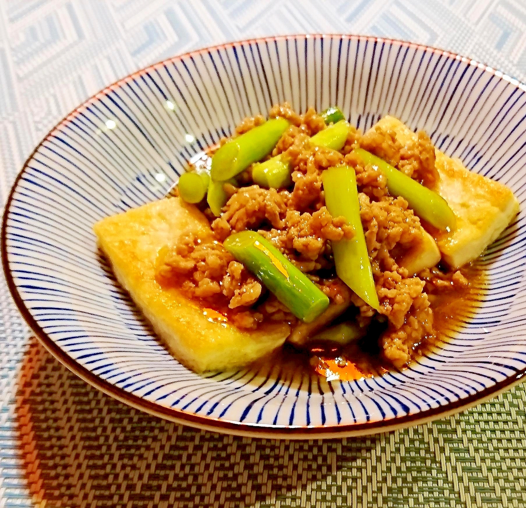 豆腐ソテー　にんにくの芽のそぼろあんかけ