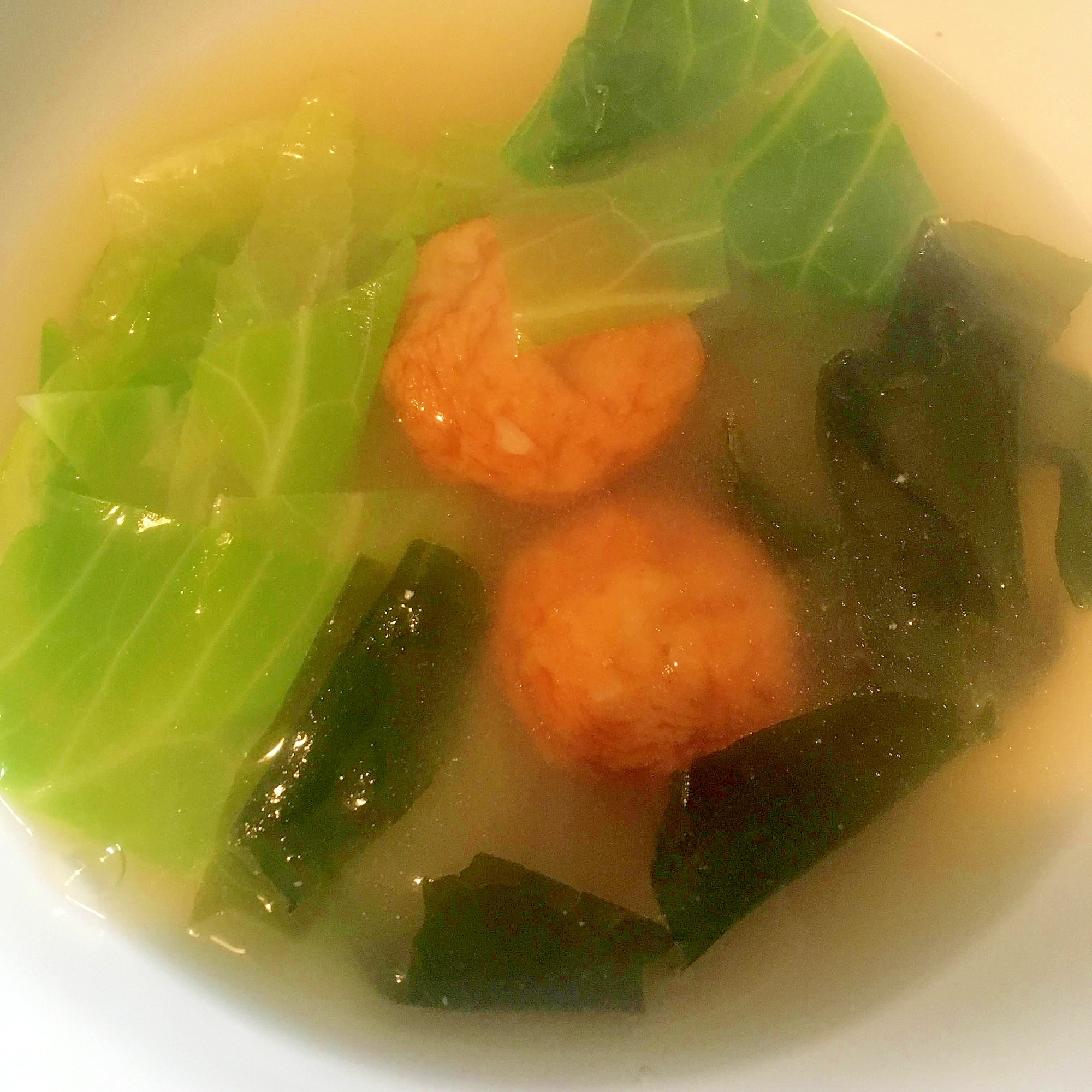 キャベツ わかめ 揚げボールの味噌汁 レシピ 作り方 By Naben 楽天レシピ キャベツ わかめ 揚げボールの味噌汁 レシピ 作り方 By Naben 楽天レシピ