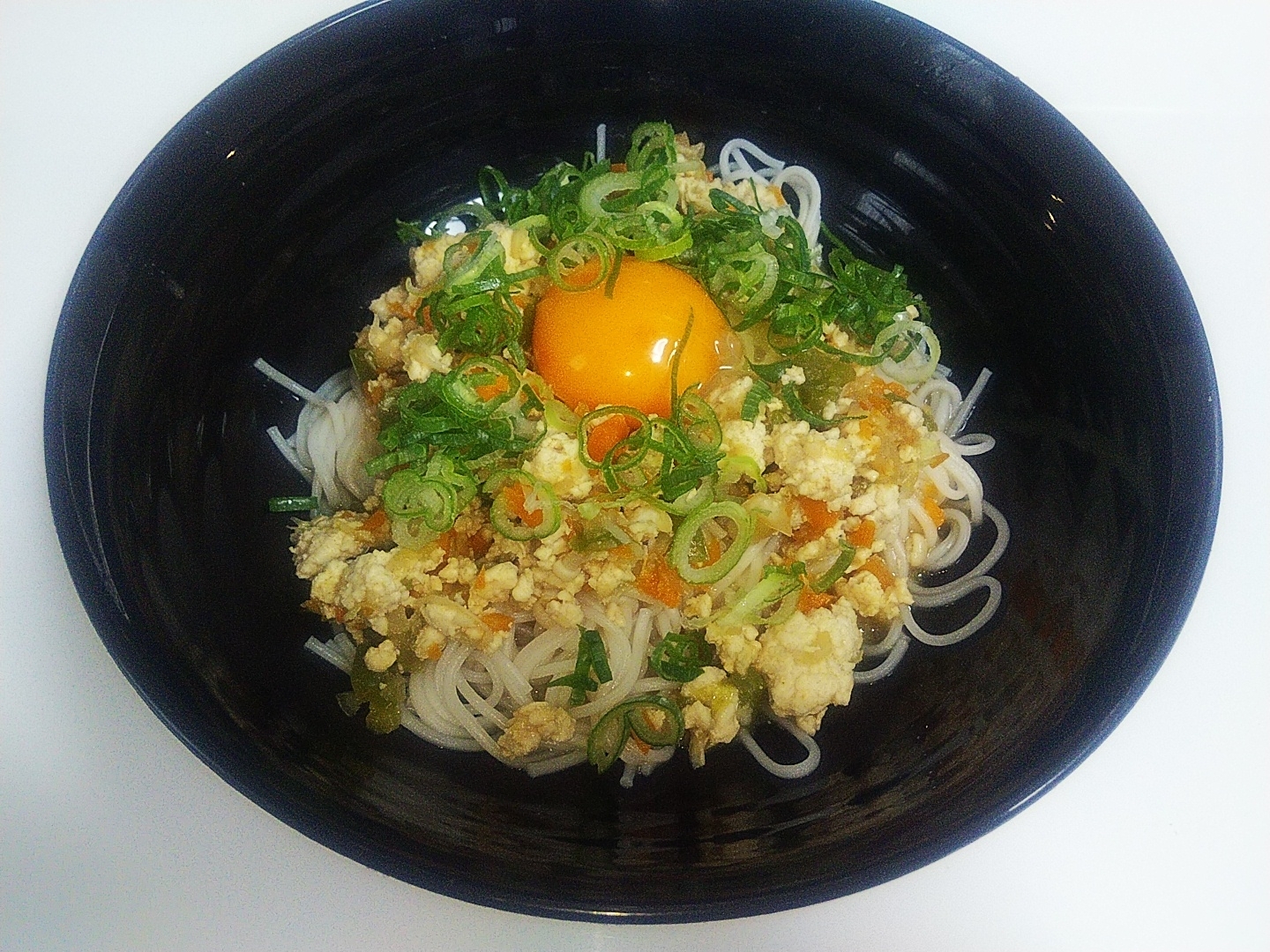 野菜たっぷり！ヘルシーな！鶏肉味噌そうめん