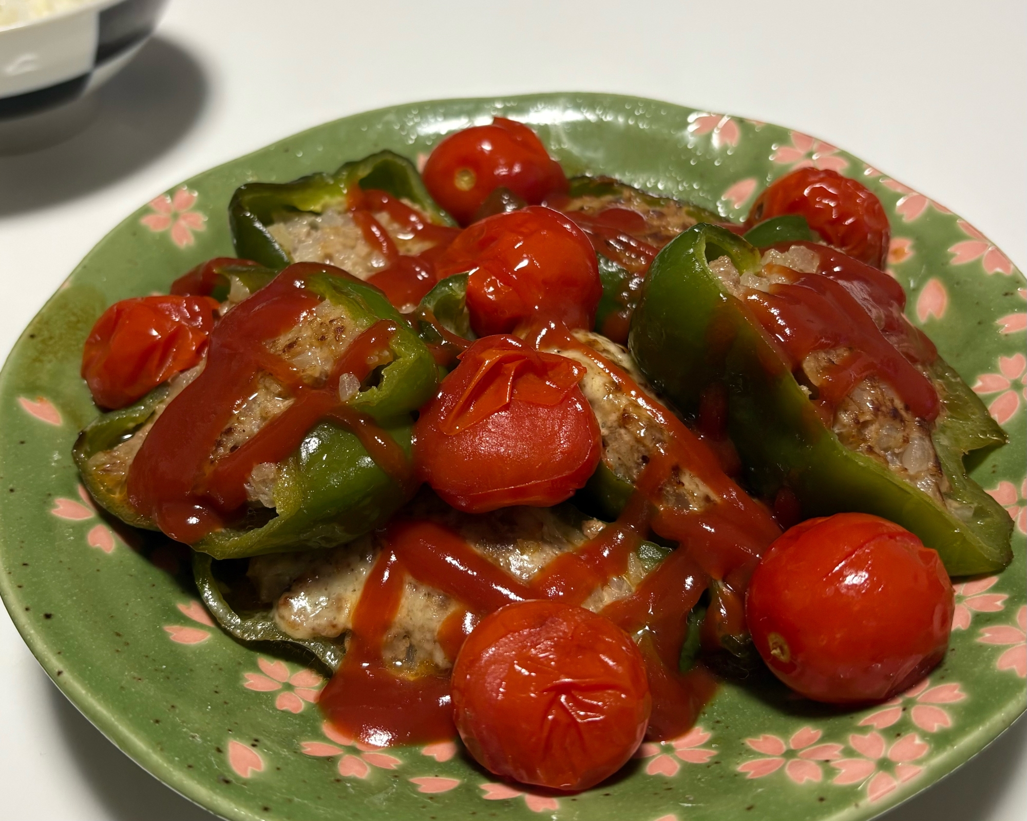 気楽にピーマンの肉詰め