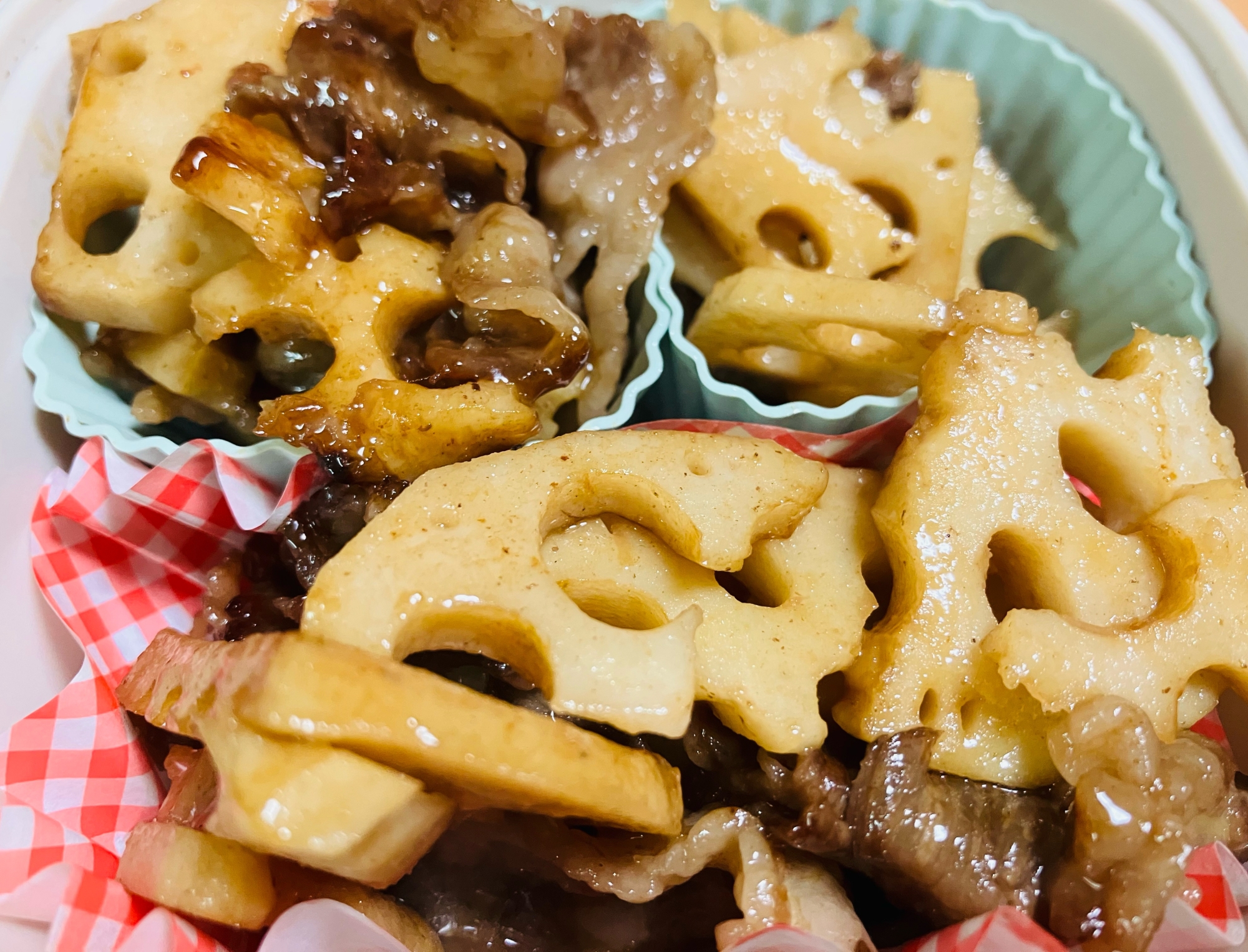 牛肉とレンコンのバター酢醬油炒め