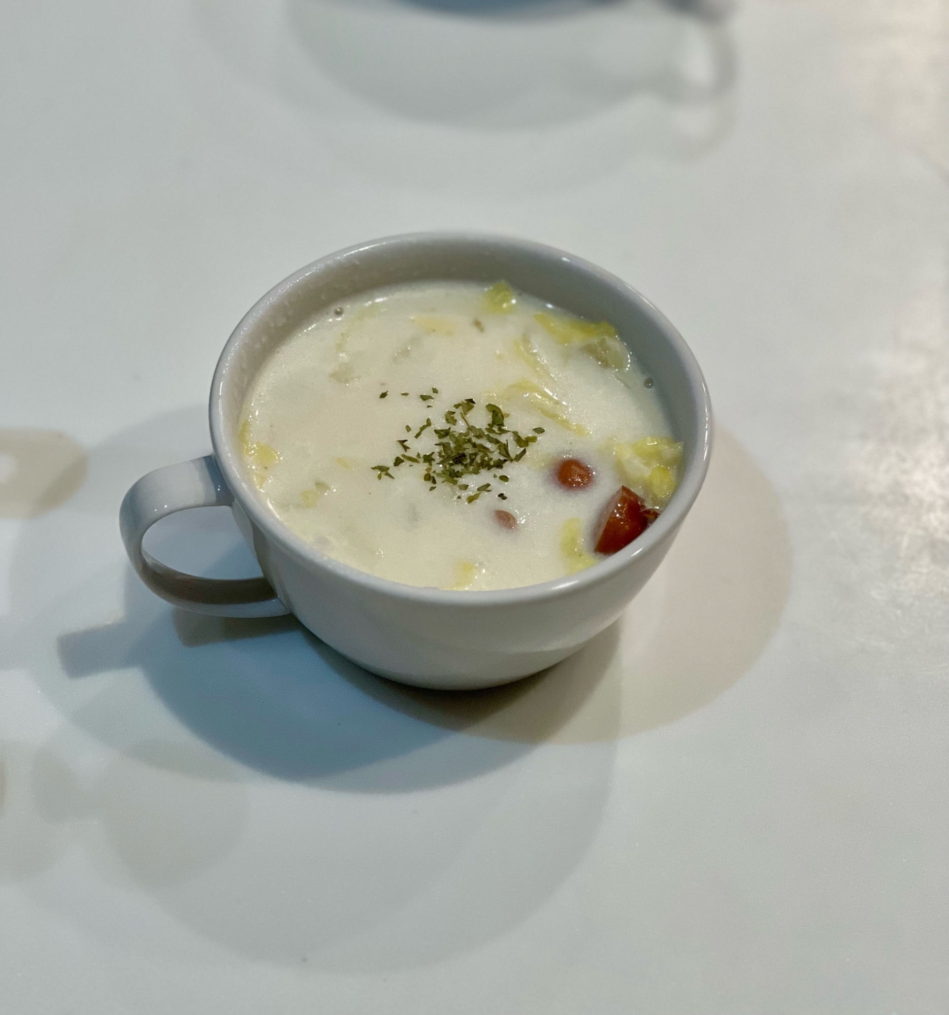 白菜とウインナーのミルクスープ
