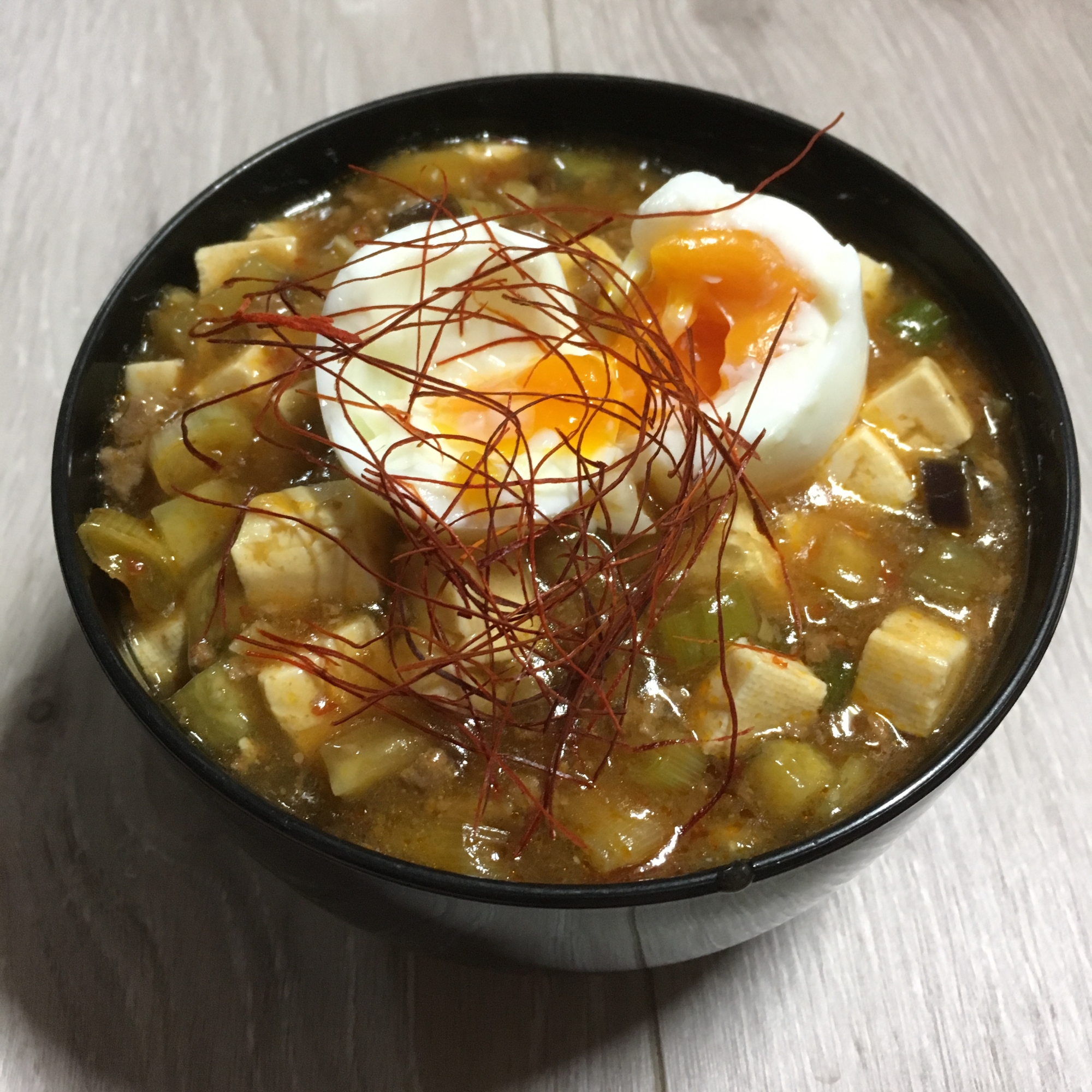 麻婆ナス豆腐玉子丼♪