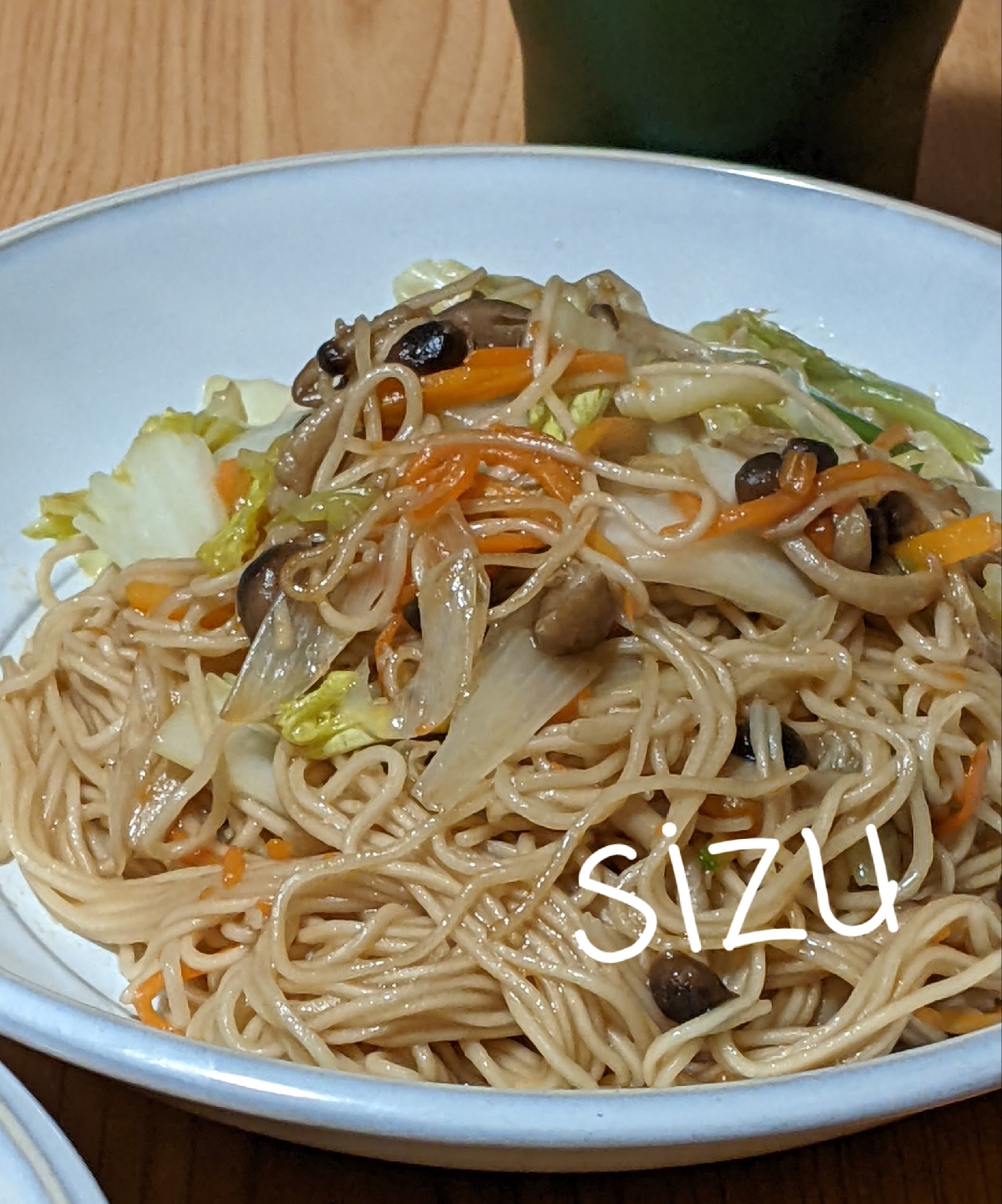 しめじと白菜の中華炒め麺