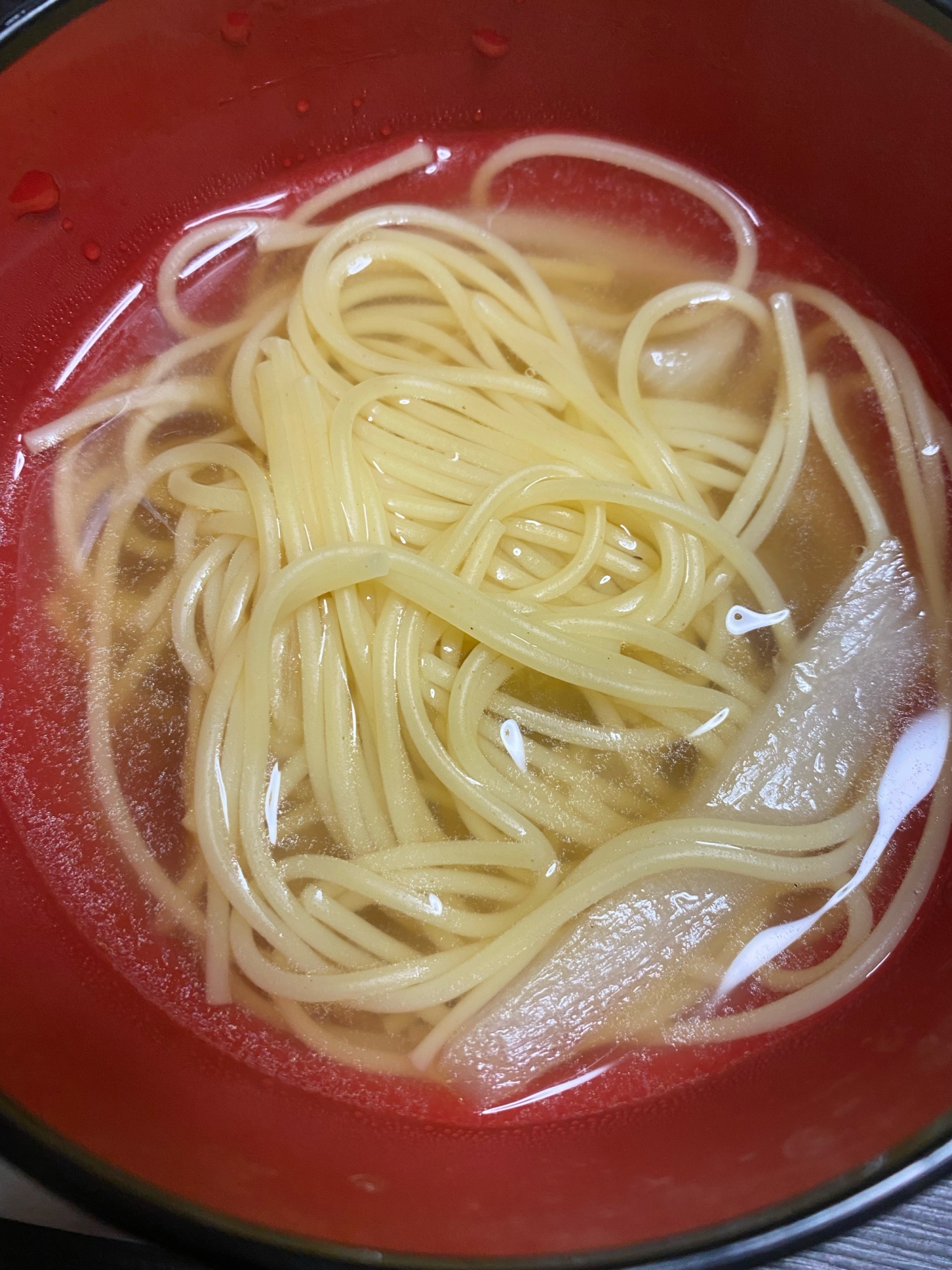 サラダスパゲッティのスープ