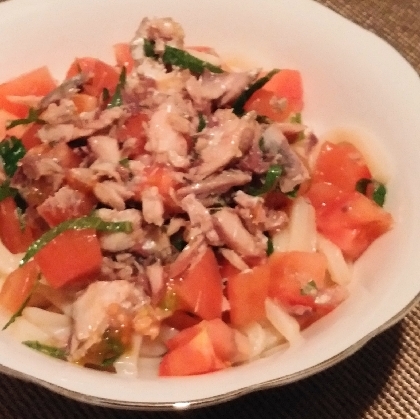 サバ缶はまってます♥️トマトとも大葉ともあう！おいしかったです～！夏場またお世話になると思います☆